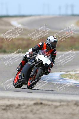 media/May-25-2025-Lets Ride (Sun) [[0ff033e448]]/C Group/1240pm (Riverside)/